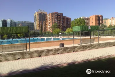 Centro Deportivo Municipal Vicente del Bosque