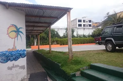 Pool Palmeras De Carapungo