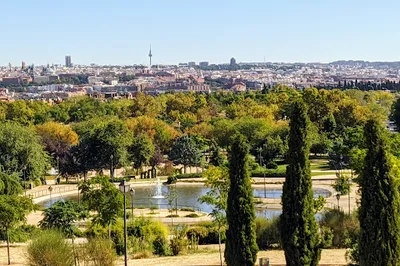 Cuña Verde de Latina Park (Parque de la Cuña Verde de Latina)