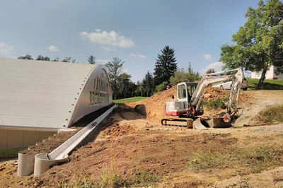 Škulj tenis center podjetje za oddajanje pokritih teniških Igrišč d.o.o.