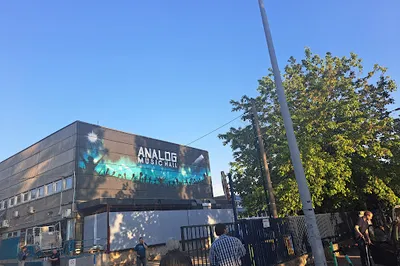 Analog Music Hall