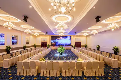 Grand Palace Wedding And Convention