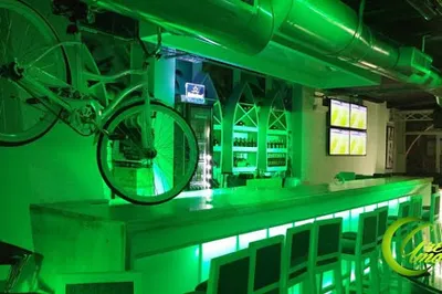Green Moon Bar Disco