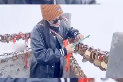 河南女孩奔千里拆情人鎖之處，竟然是中原極頂，日出與雲海都很美