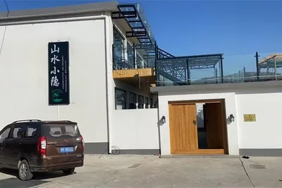 天津薊州區環秀湖民宿推薦：山水小隱民宿，依山爲臨絕佳360觀景露臺！