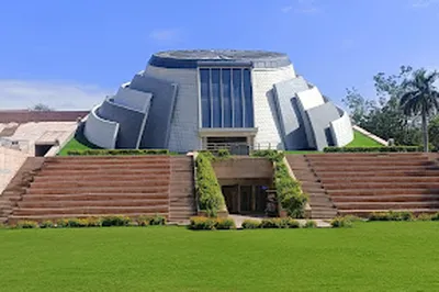 Teen Murti House