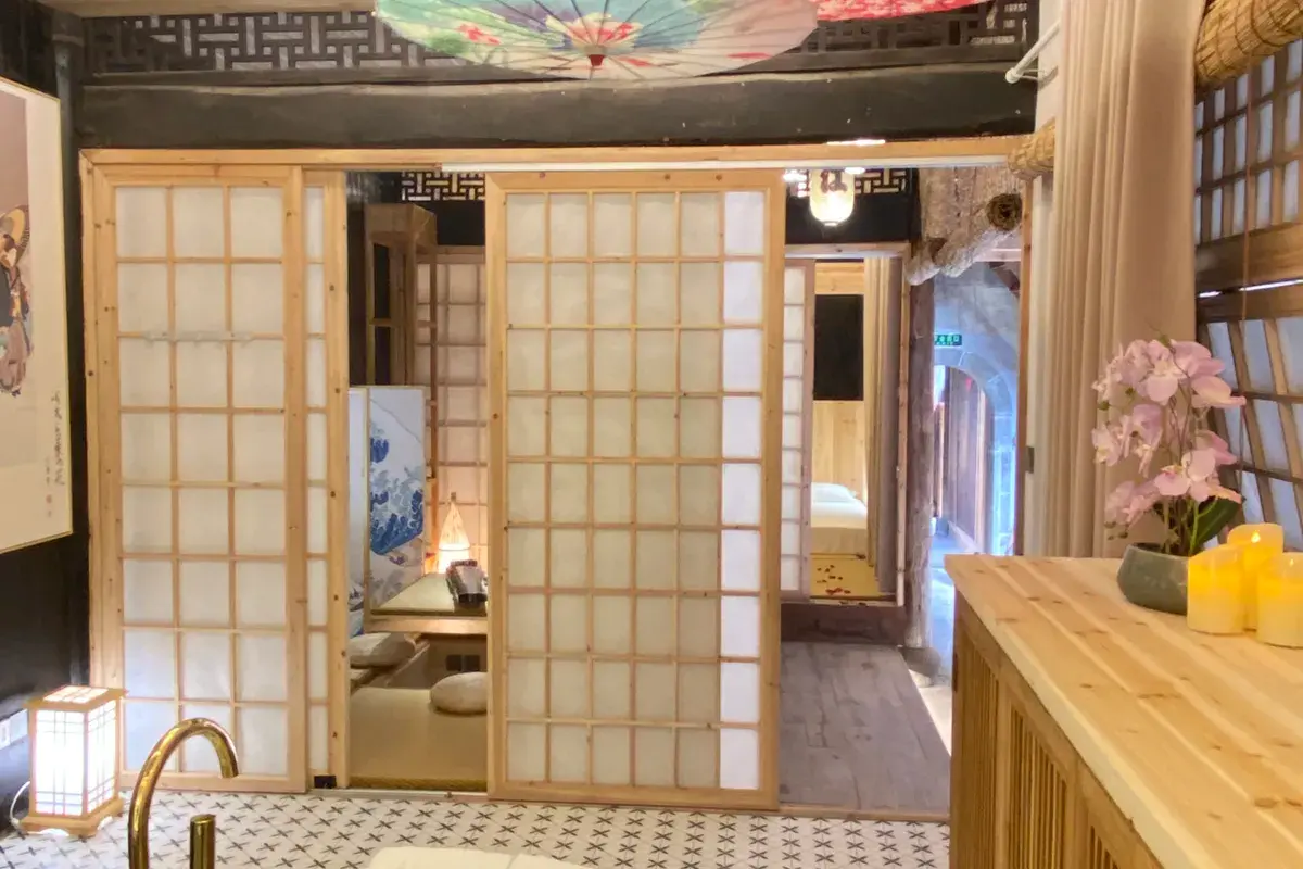 梦幻古城，茶乡风情：江祥泰民宿的浪漫旅程