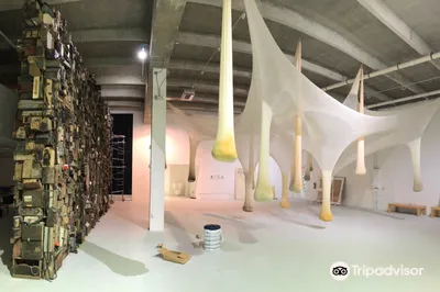The Margulies Collection at the WAREhOUSE