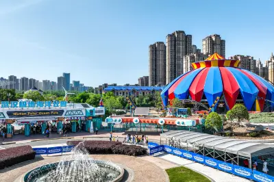 Polar Grand Circus