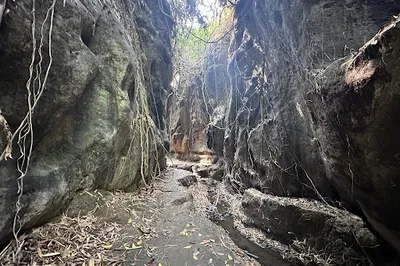 Hidden Canyon Beji Guwang