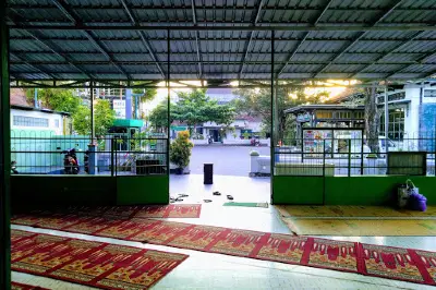 MASJID AT TAHKIM(ꦩꦱ꧀ꦗꦶꦣ꧀)