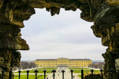 Schönbrunn Palace: One of the Three Great Palaces of the Habsburg Dynasty in Vienna - Free Travel in Central Europe and the Austro-Hungarian Empire, Part 8