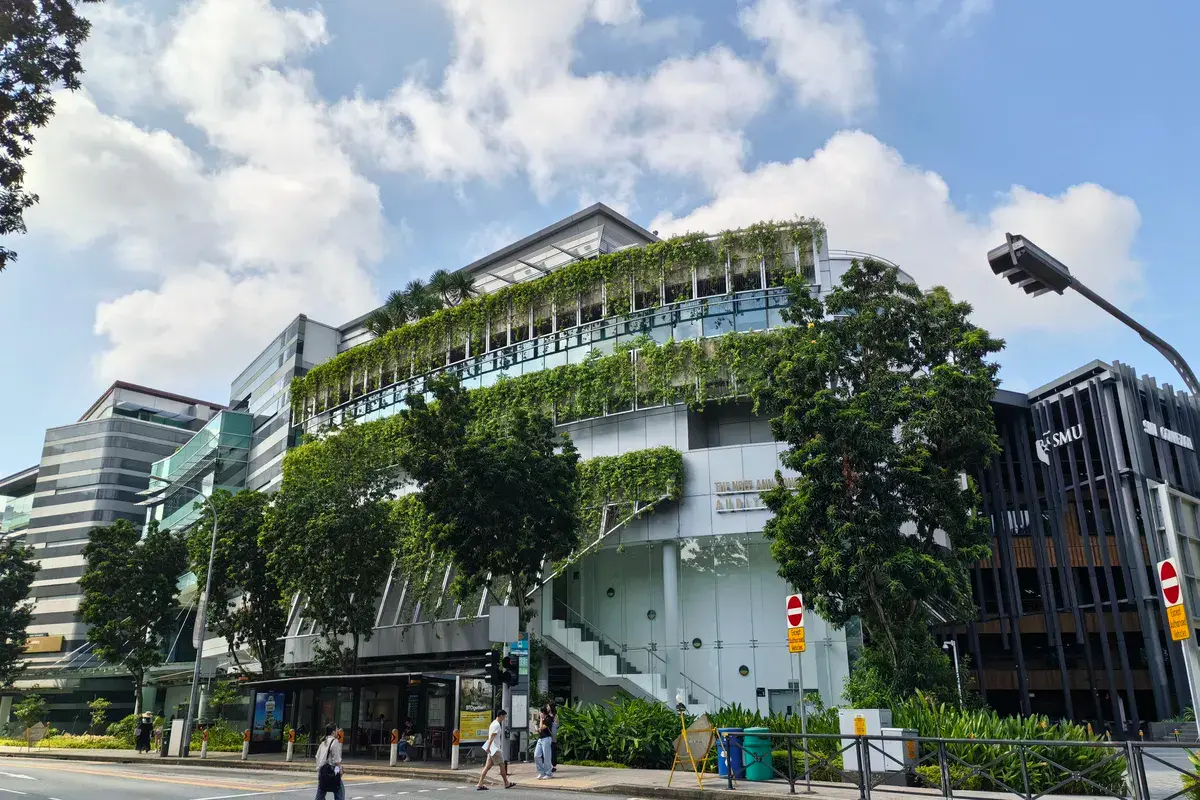 深绿浅绿皆相宜——可以呼吸的新加坡