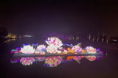 The holiday is over, so the New Year is done? Wrong! The excitement at Yuanboyuan continues
