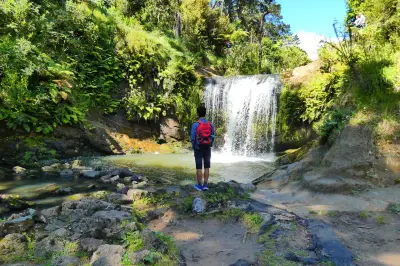 Oakley Creek Walkway