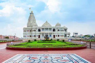 Prem Mandir, Vrindavan