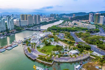 鹿回頭廣場