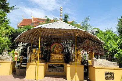 Sambour Meas Pagoda