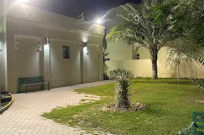 Aisha bint Khalifa Mosque (1086)