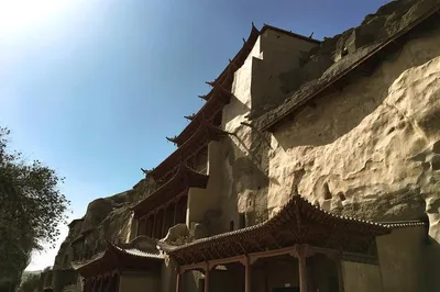 Dunhuang Travel Guide