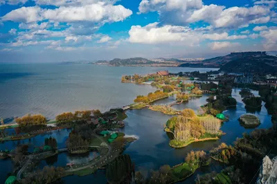 A Family Trip to Ancient Dian Town: A Warm Winter in Kunming
