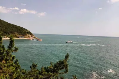 陡壁岬角一海灣風景秀麗是仙山