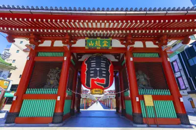 Kaminari-mon Gate
