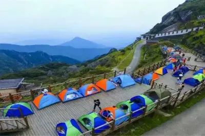 貓兒山山頂露營地