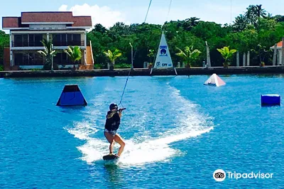 Papa Kit's Marina and Fishing Lagoon