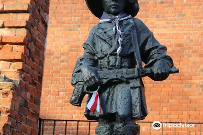 Statue of the Little Insurgent