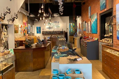 Underart Gallery