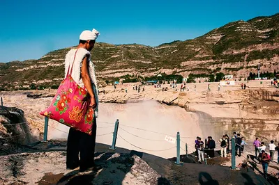 Walking in Sanqin (Part 4): Hukou Waterfall