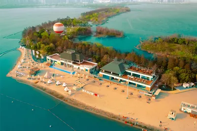 East Lake Sandy Beach