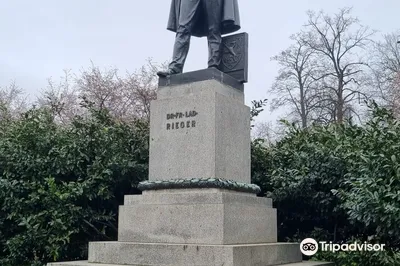 Riegrovy Sady