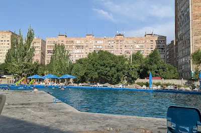 20 Kopek Swimming Pool
