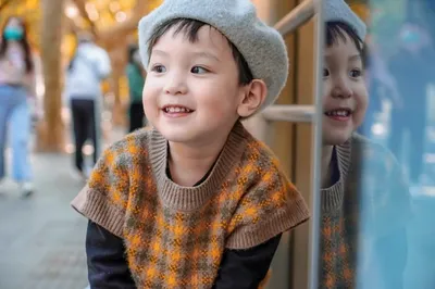 An Autumn Outing with My Little Monster in Shanghai