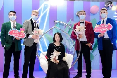 珠澳38名女性橫琴創新方同度婦女節 “百萬補貼”開啓半價享喫喝玩樂購