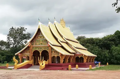 ວັດປ່າຖ້ຳຄອກມ້າ - Than Khook Maa