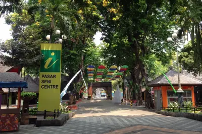 Pasar Seni Ancol