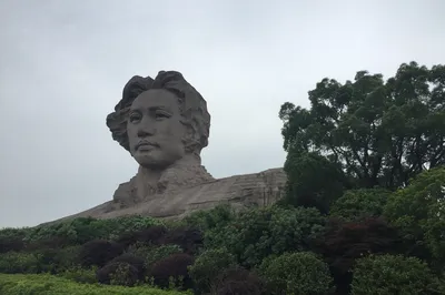 One and a Half Day Food & Sightseeing in Changsha (Orange Isle, Wuyi Square) — Food Exploration Records