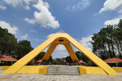 Nijamati Sahid Smirti Park