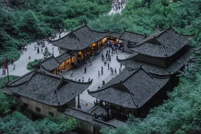 八月，一起去重慶武隆度個假吧～
