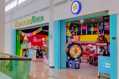 Happyland Malecón Las Américas Cancún