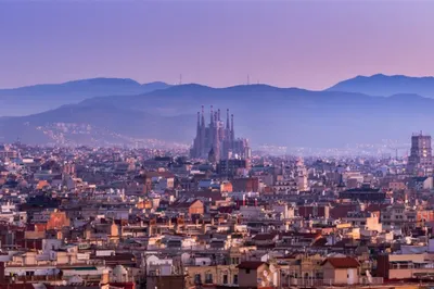 Barcelona Travel: What Are the Most Heartwarming Experiences?
