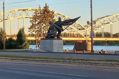 Monument 1905 The Fighters