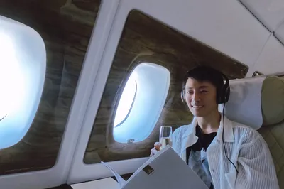 Emirates, Soaring with Me Over South America, Enjoying a Luxurious Travel Experience