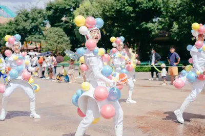 盛夏，狂欢又梦幻，一场度假让我回到童年（七彩云南古滇名城三天两晚游玩攻略）