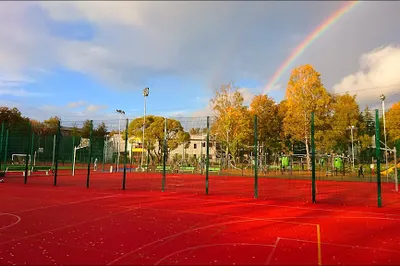 Juglas vidusskolas stadions
