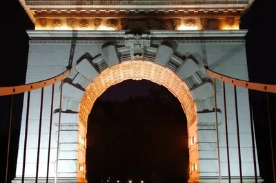 Night Tour of Guilin's Two Rivers and Four Lakes: The Bridges Are the Highlight, So Beautiful You Want to Walk Them All