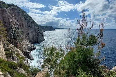 Romantic Seaview Point